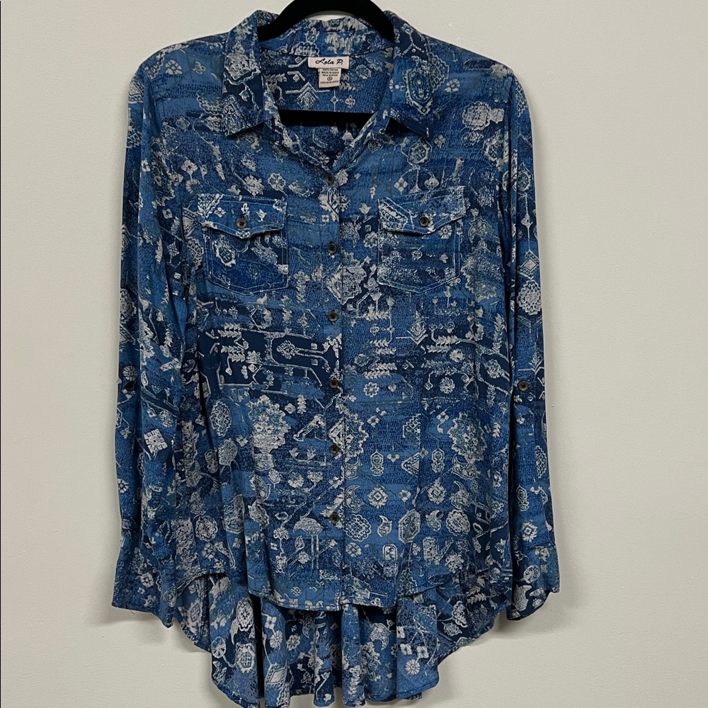 Lola P. Blue and Grey Patterned Shirt